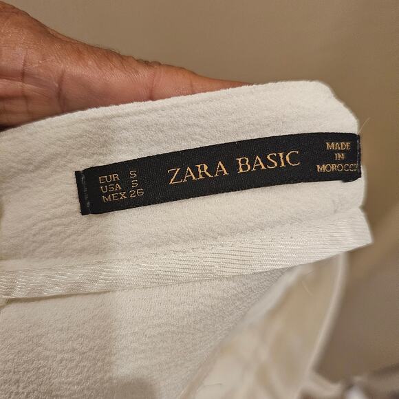 NWOT Zara White Lace Overlay Shorts Size Small - Picture 5 of 5